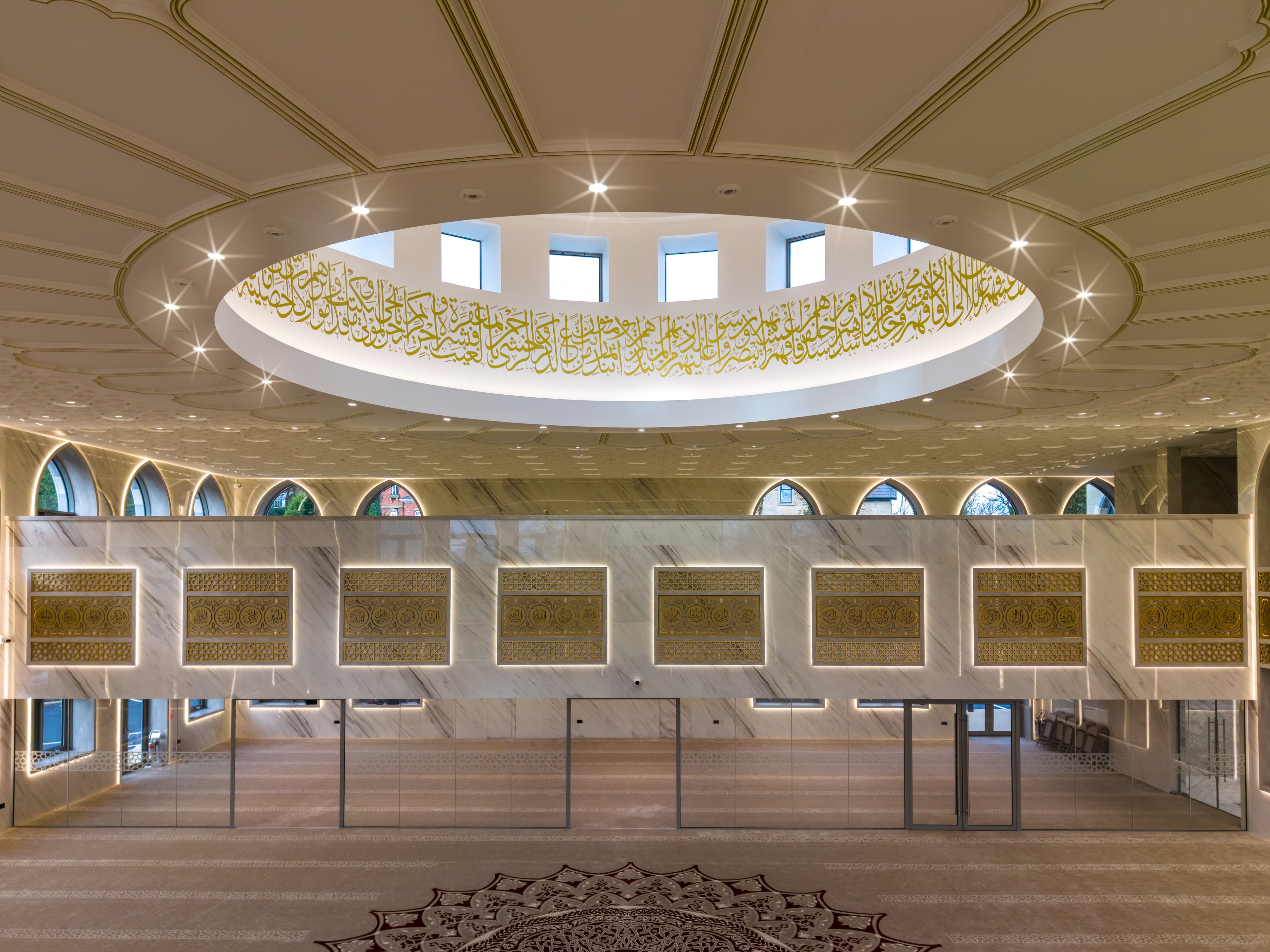 Mihrab and minbar